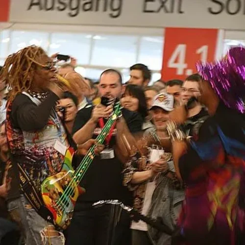 Bandshop GmbH auf der Musikmesse Frankfurt – Auftritt mit Publikum in der Messehalle