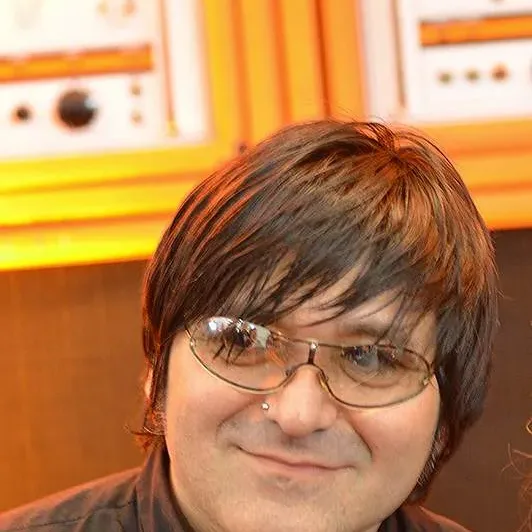 Bandshop GmbH auf der Musikmesse Frankfurt – Rod González (Die Ärzte): lächelt in die Kamera