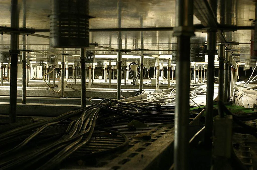Bunker Erich – Große Bunkerhalle mit Stahlträgern