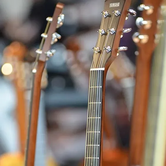 Bandshop GmbH auf der Musikmesse Frankfurt – Gitarrenhälse in der Ausstellung